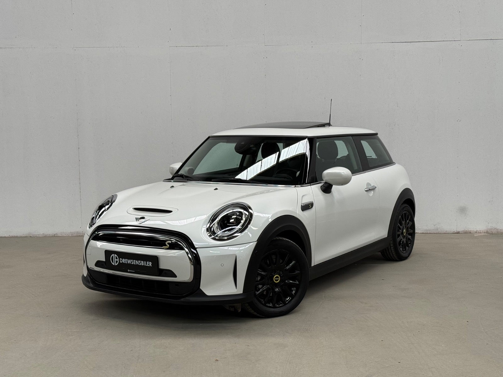 MINI Cooper SE Classic Trim A
