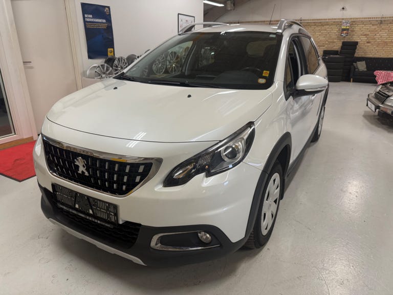 Peugeot 2008 BlueHDi 100 Allure
