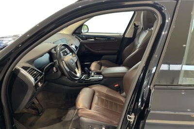 BMW iX3 Charged Plus - 4