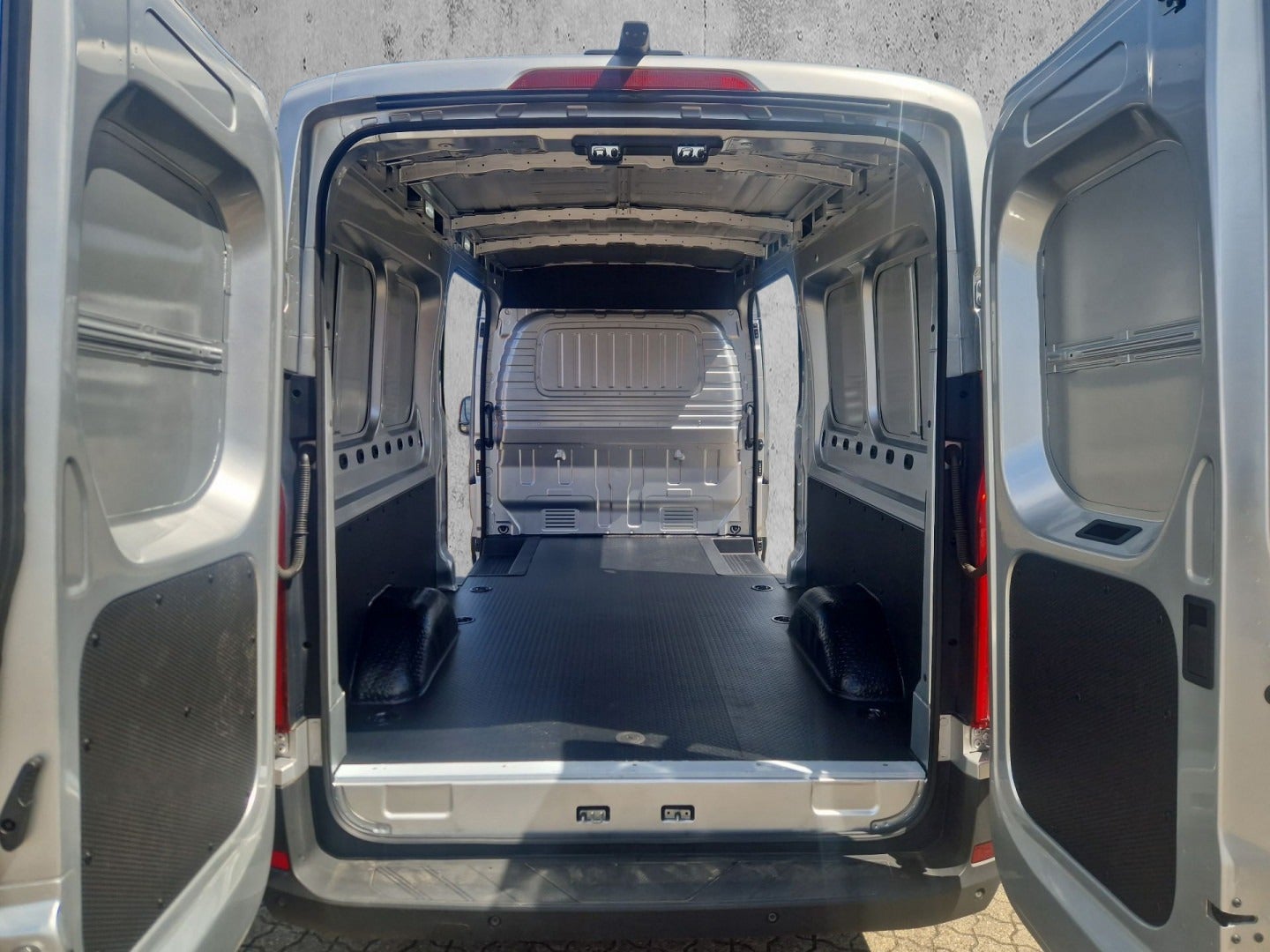 Billede af Maxus e-Deliver 9 72 L3H2 Kassevogn