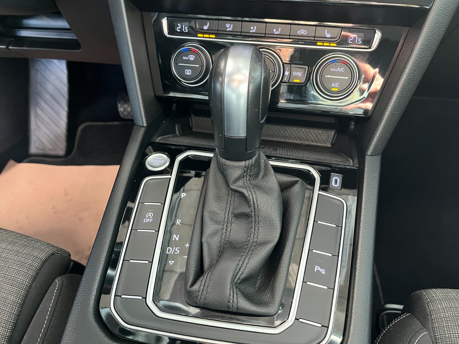 Billede af VW Passat 1,5 TSi 150 R-line Variant DSG