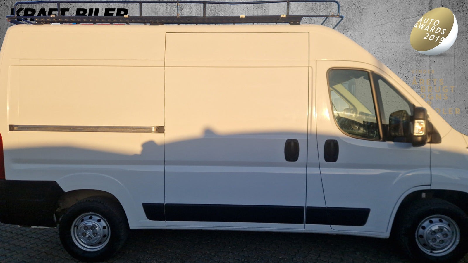 Billede af Citroën Jumper 33 2,2 BlueHDi 140 L2H2 FlexLine