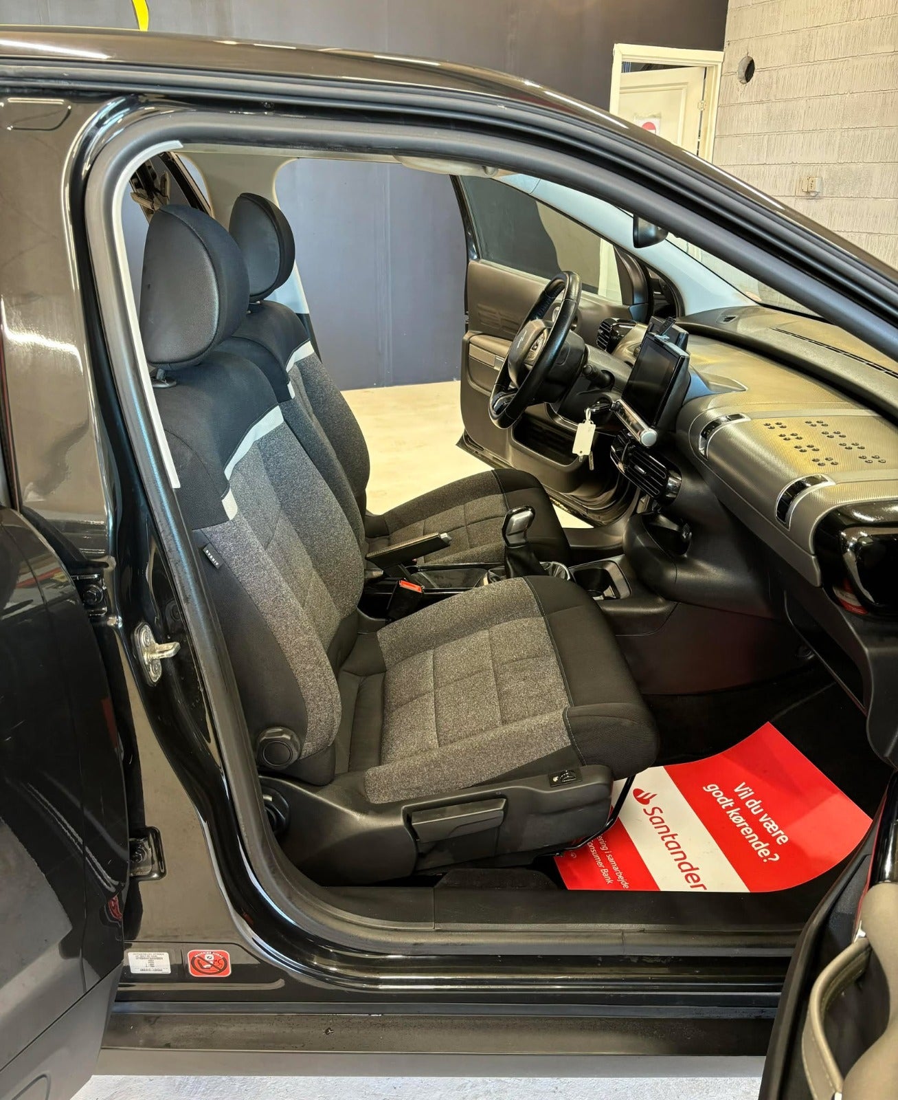 Billede af Citroën C4 Cactus 1,6 BlueHDi 100 SkyLine