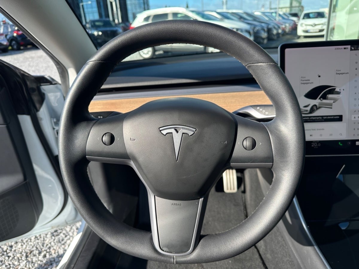 Billede af Tesla Model 3  Performance AWD