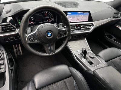 BMW 320d M-Sport xDrive aut. billede 2