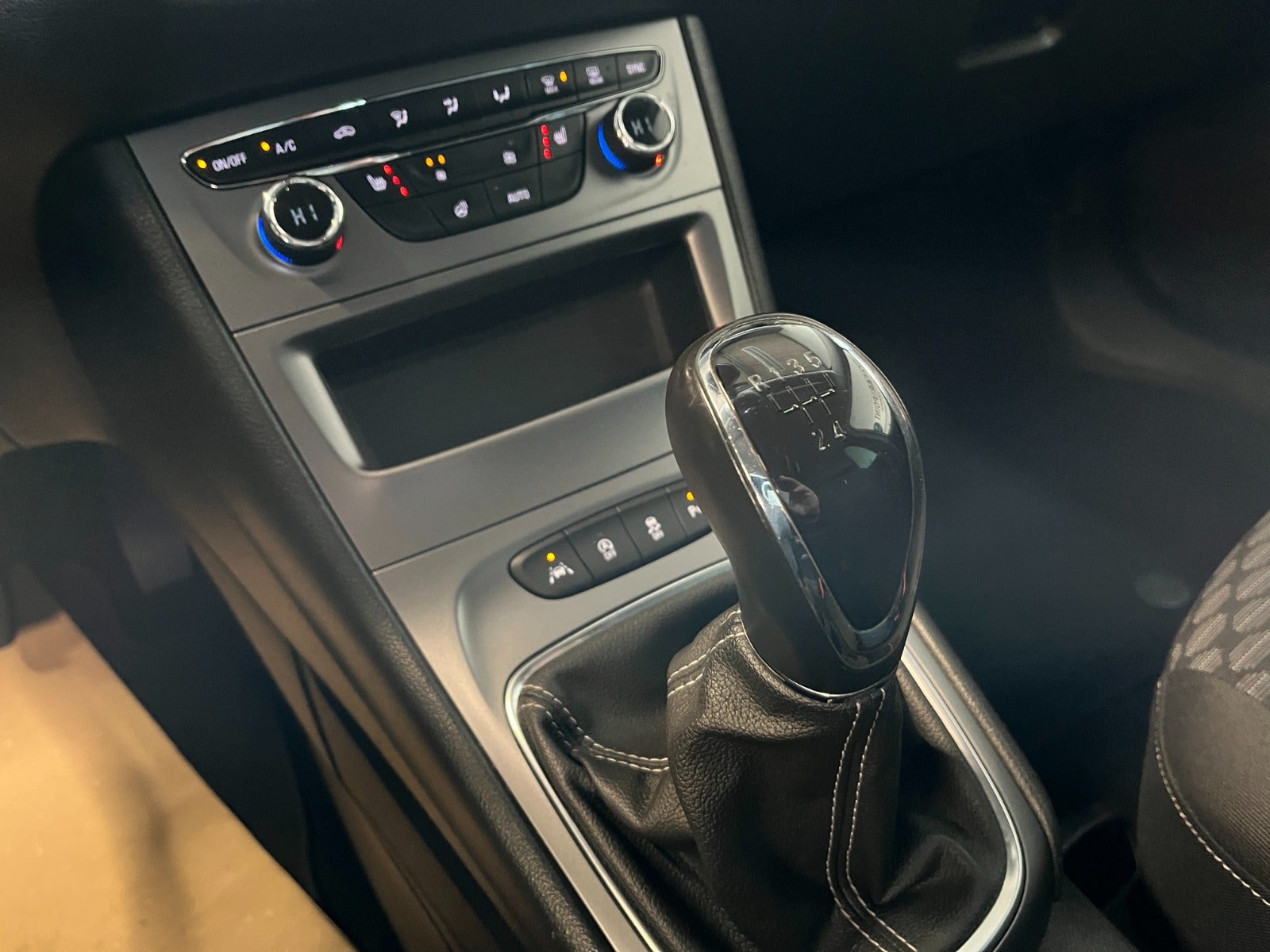 Billede af Opel Astra 1,0 T 105 Enjoy Sports Tourer