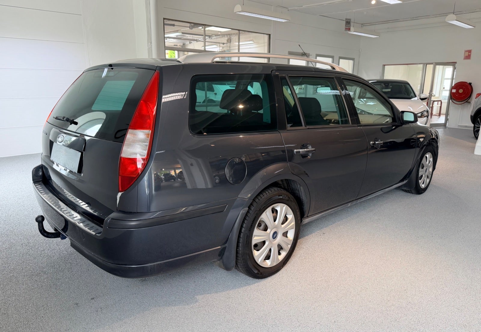 Billede af Ford Mondeo 2,0 145 Sport stc.