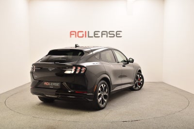 Ford Mustang Mach-E Extended Range AWD