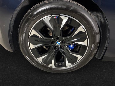 BMW iX xDrive45 M-Sport