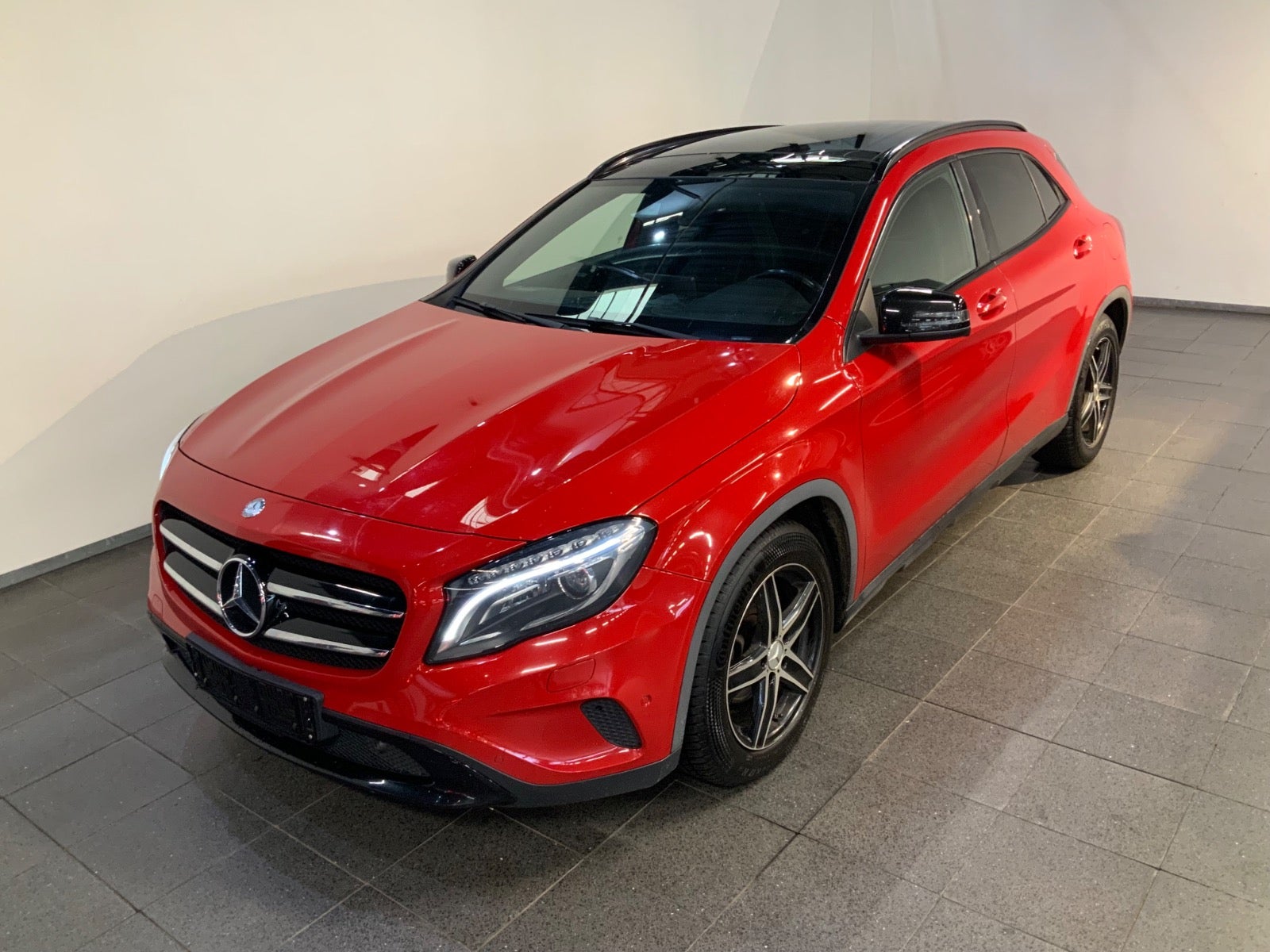 Mercedes-Benz GLA 220 d