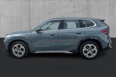BMW iX1 eDrive20 X-Line - 1