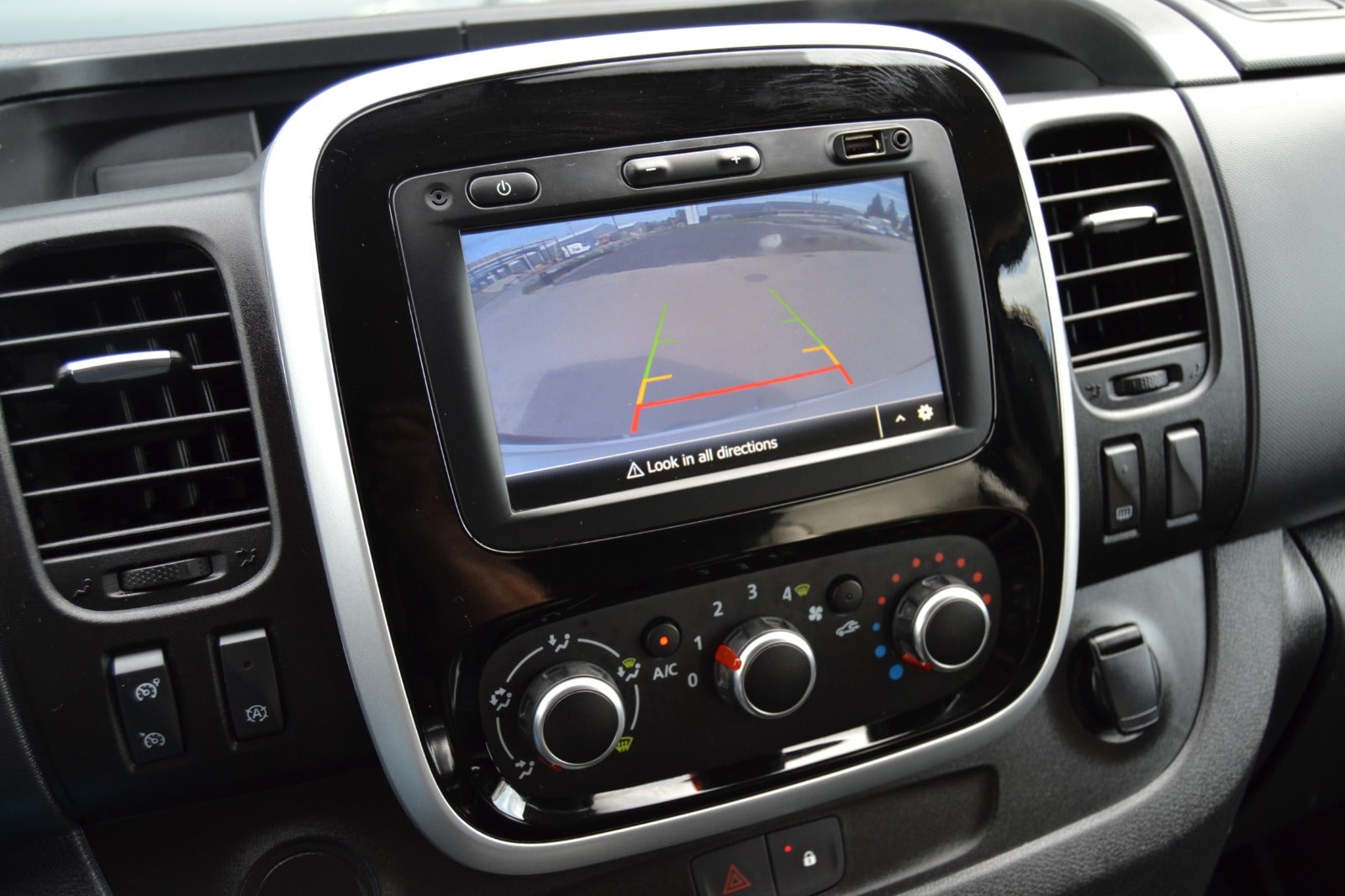 Billede af Renault Trafic T29 2,0 dCi 170 L2H1 EDC