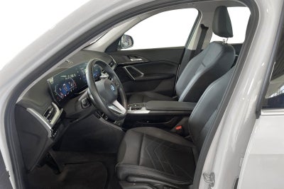 BMW iX1 xDrive30 X-Line - 4