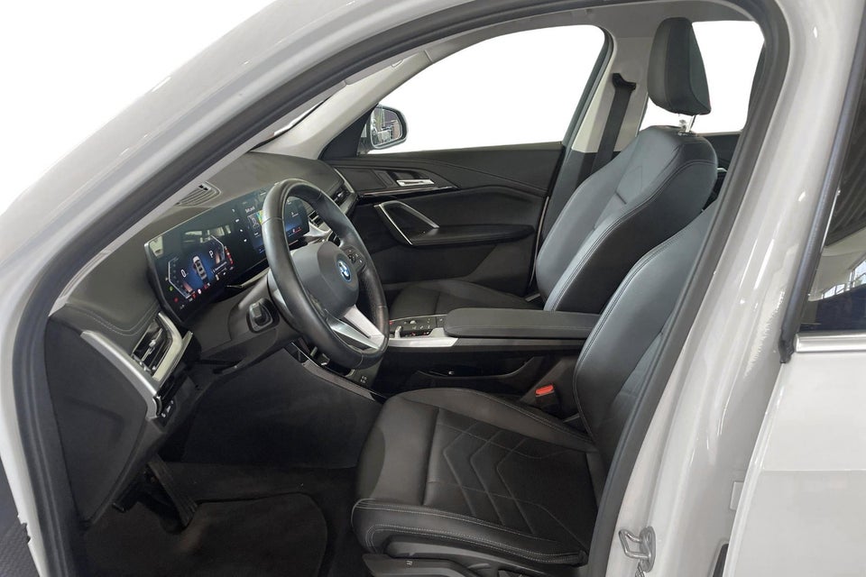 BMW iX1 xDrive30 X-Line 2024