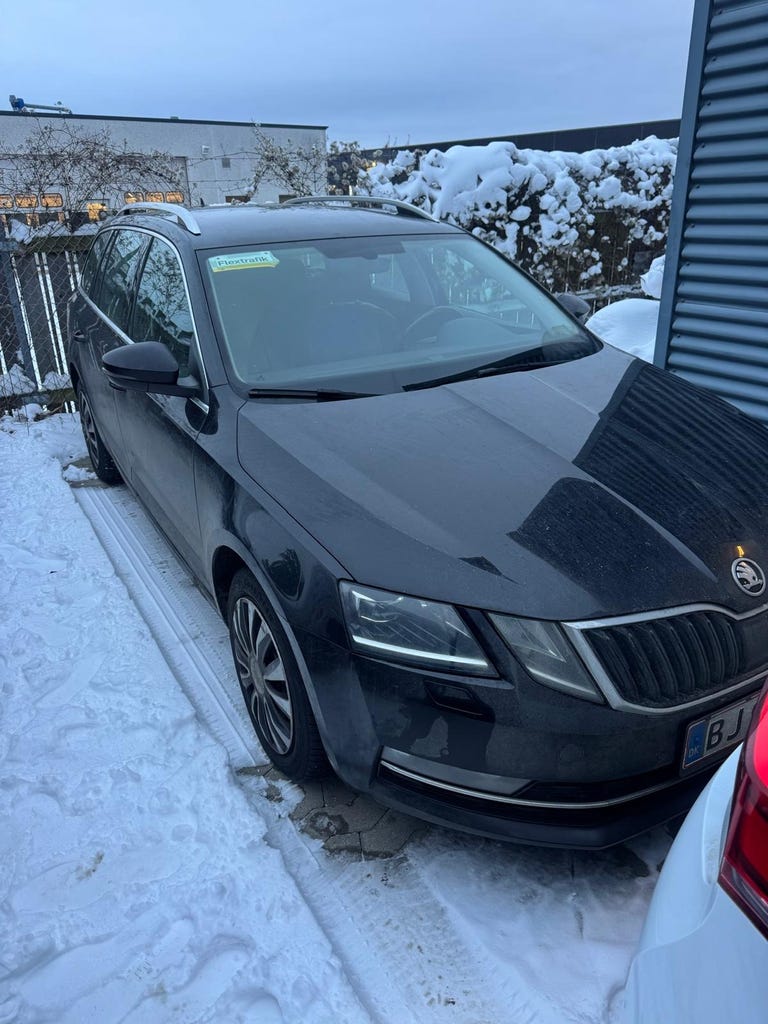 Skoda Octavia TDi 150 Ambition Combi DSG