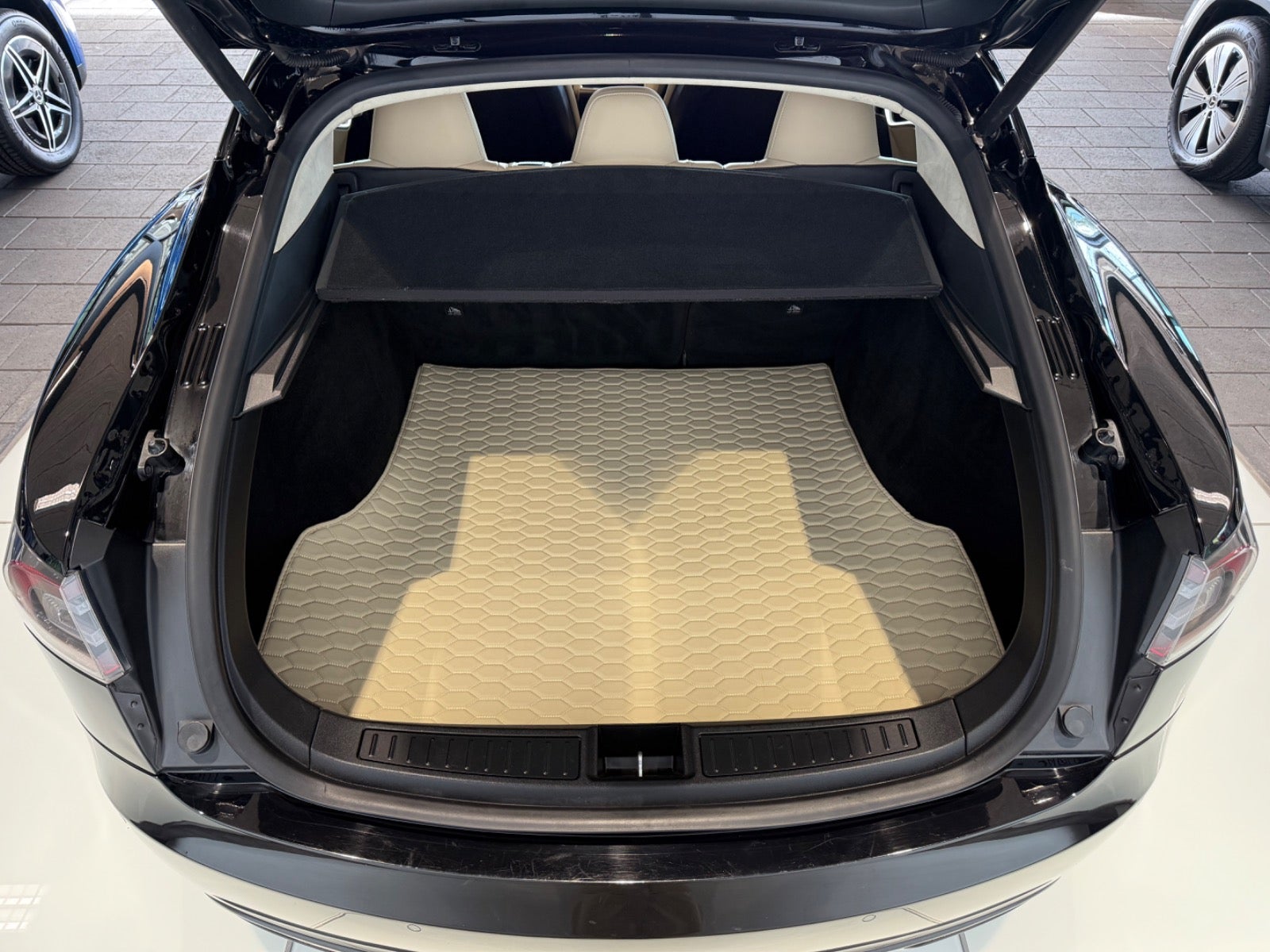 Billede af Tesla Model S  85D
