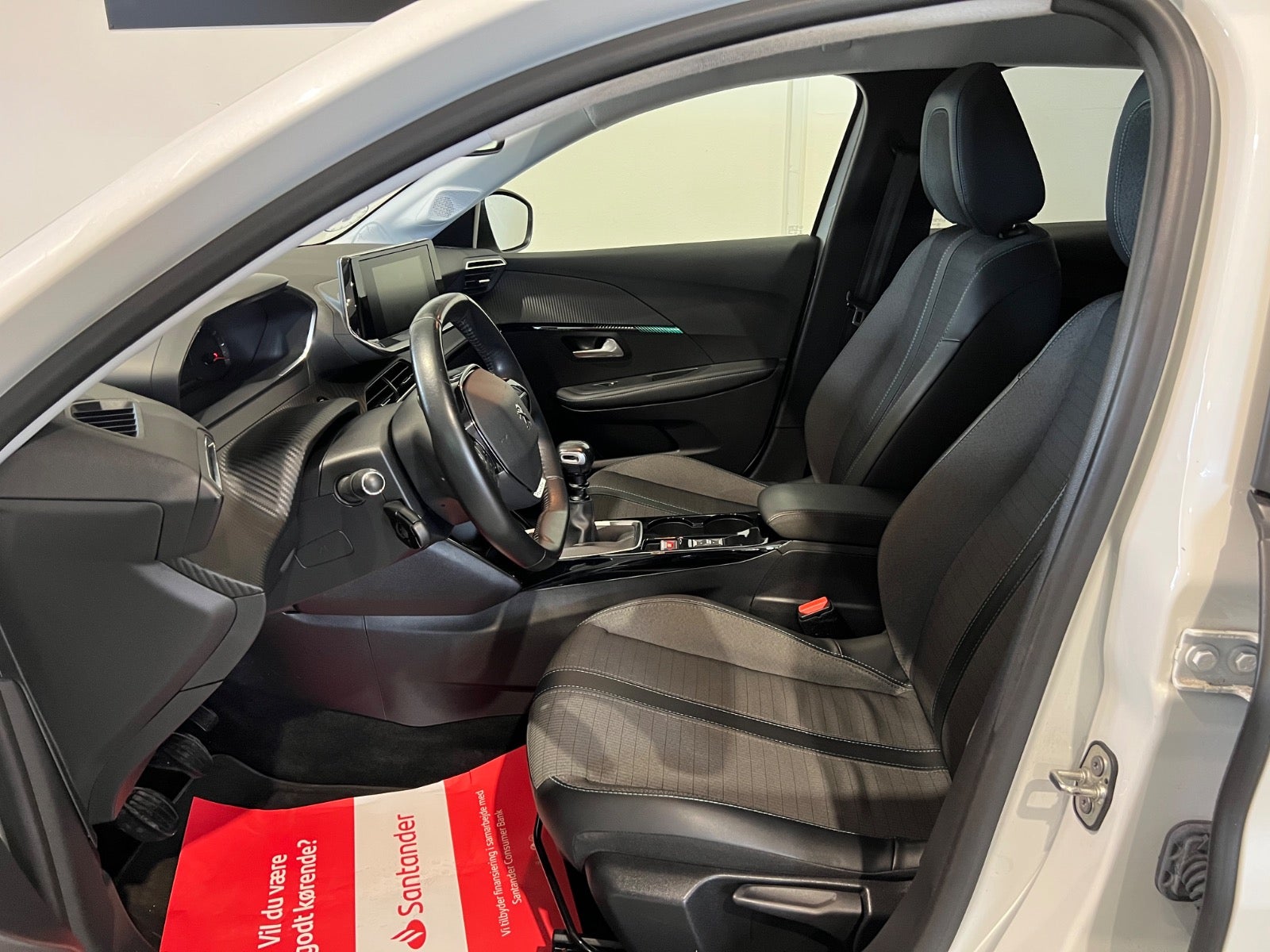 Peugeot 208 PureTech 100 Allure Pack