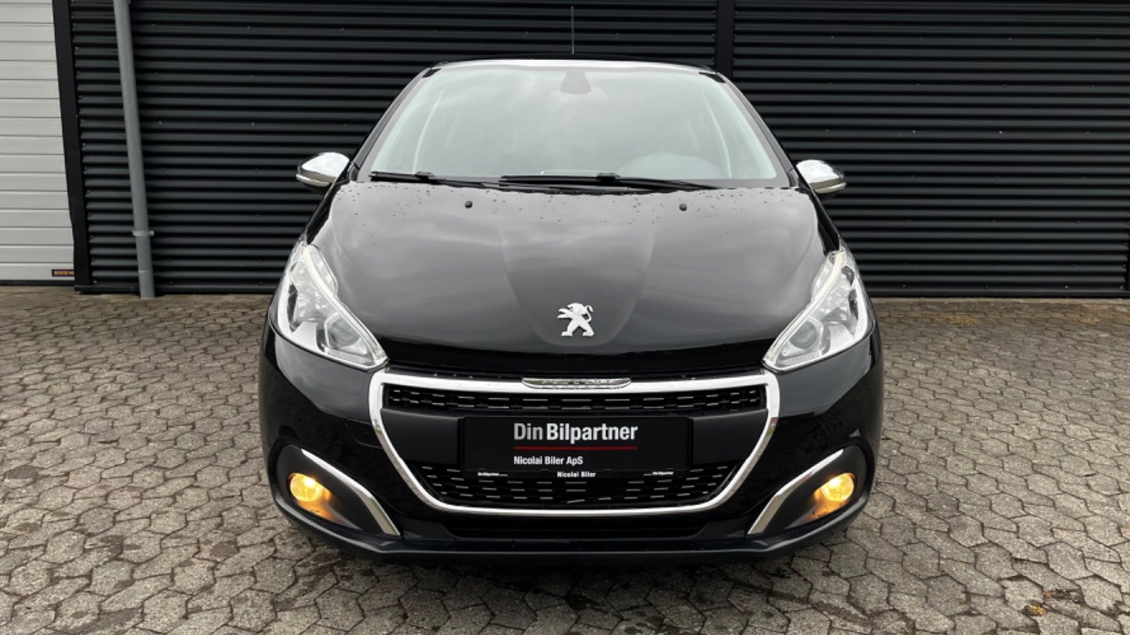 Peugeot 208 2017