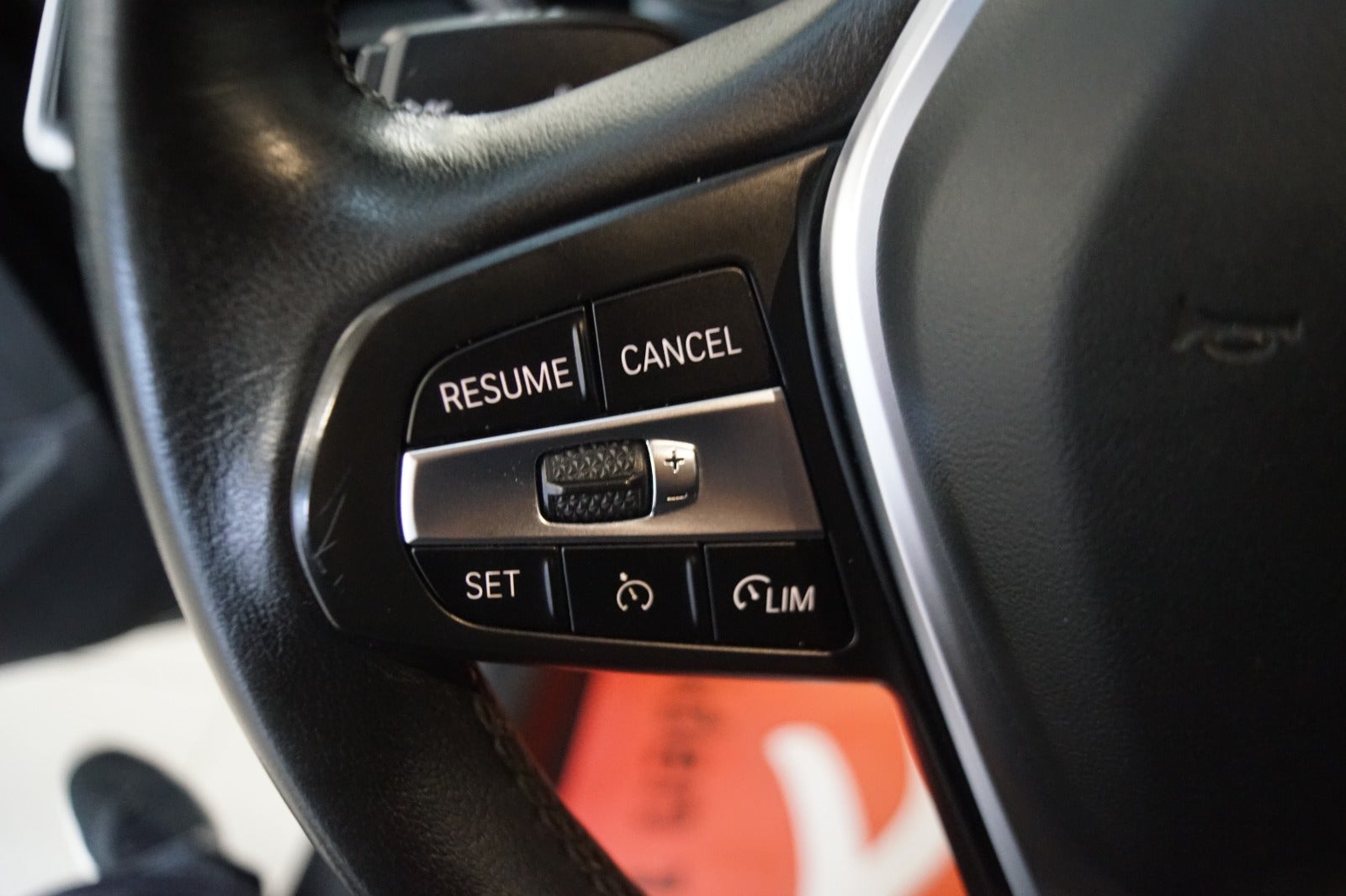 BMW 320d Connected aut.