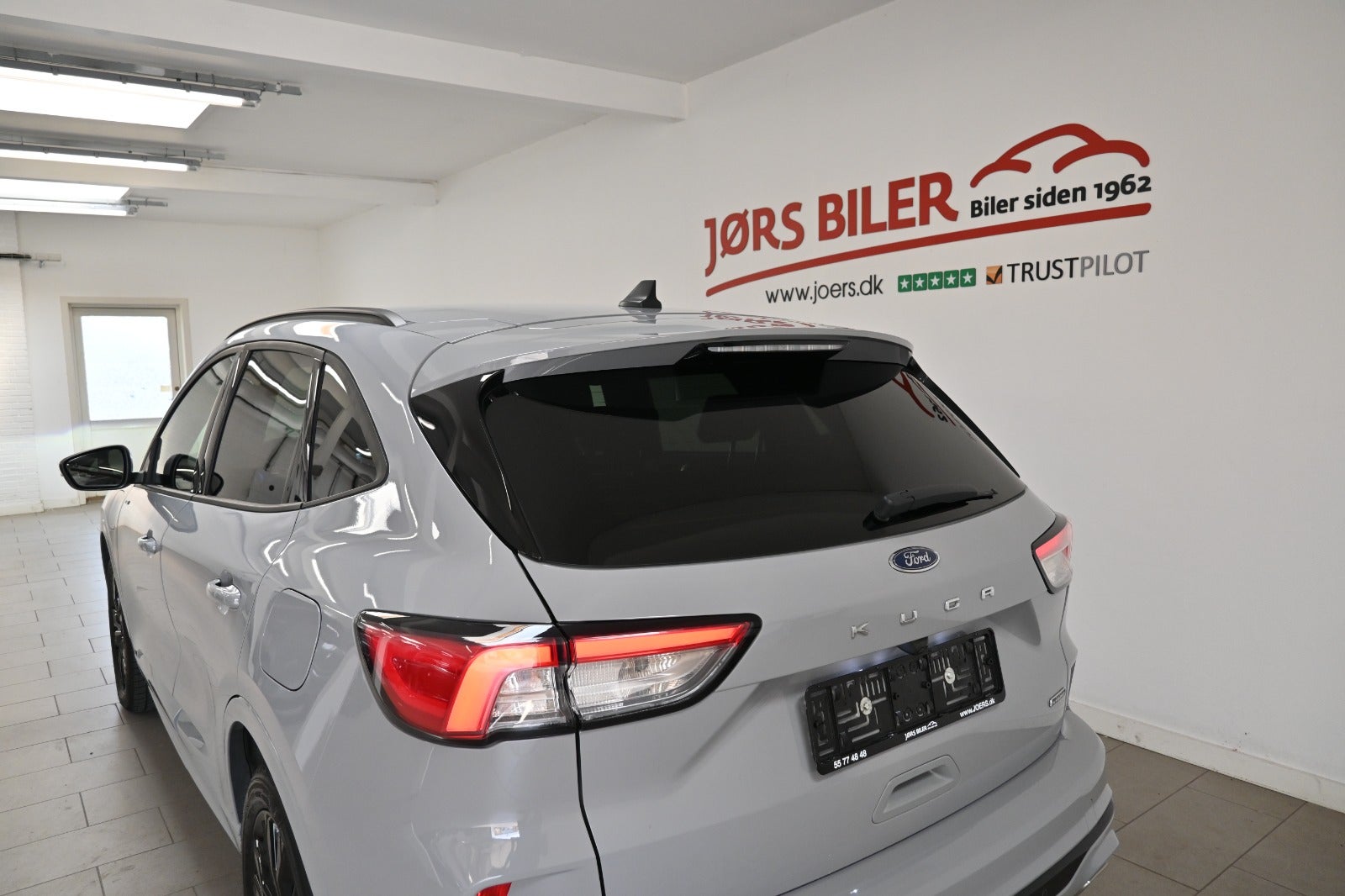 Ford Kuga PHEV Graphite Tech CVT