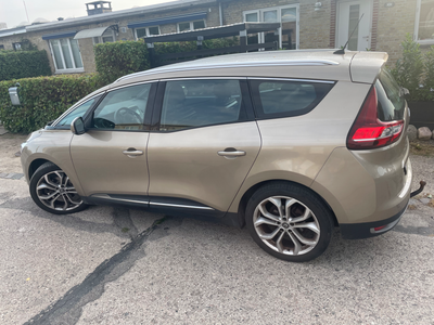 Renault Grand Scenic IV 1,5 dCi 110 Zen EDC 7prs 5d