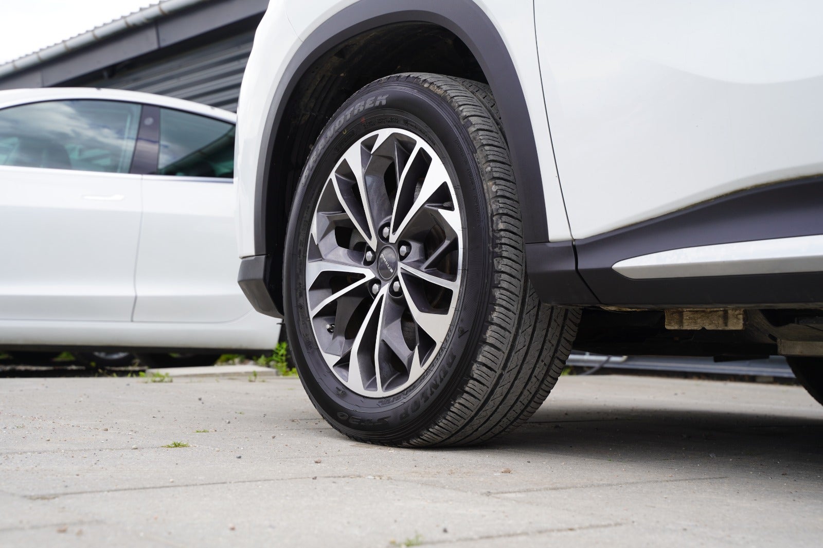 Billede af Maxus Euniq6 70 