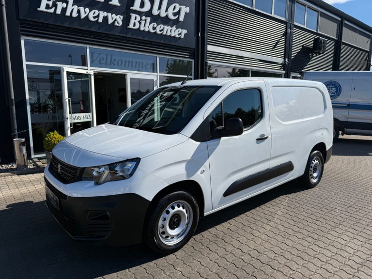Peugeot Partner BlueHDi 100 L2V2 Grip Van