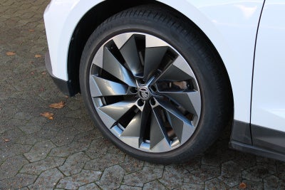 Skoda Enyaq iV Suite