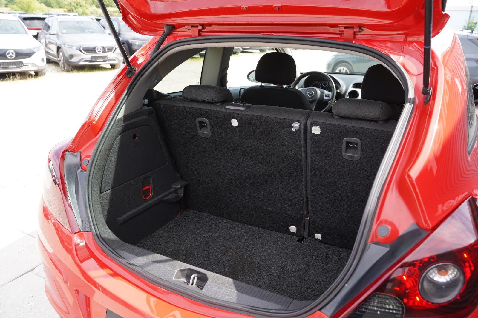Billede af Opel Corsa 1,4 16V Sport