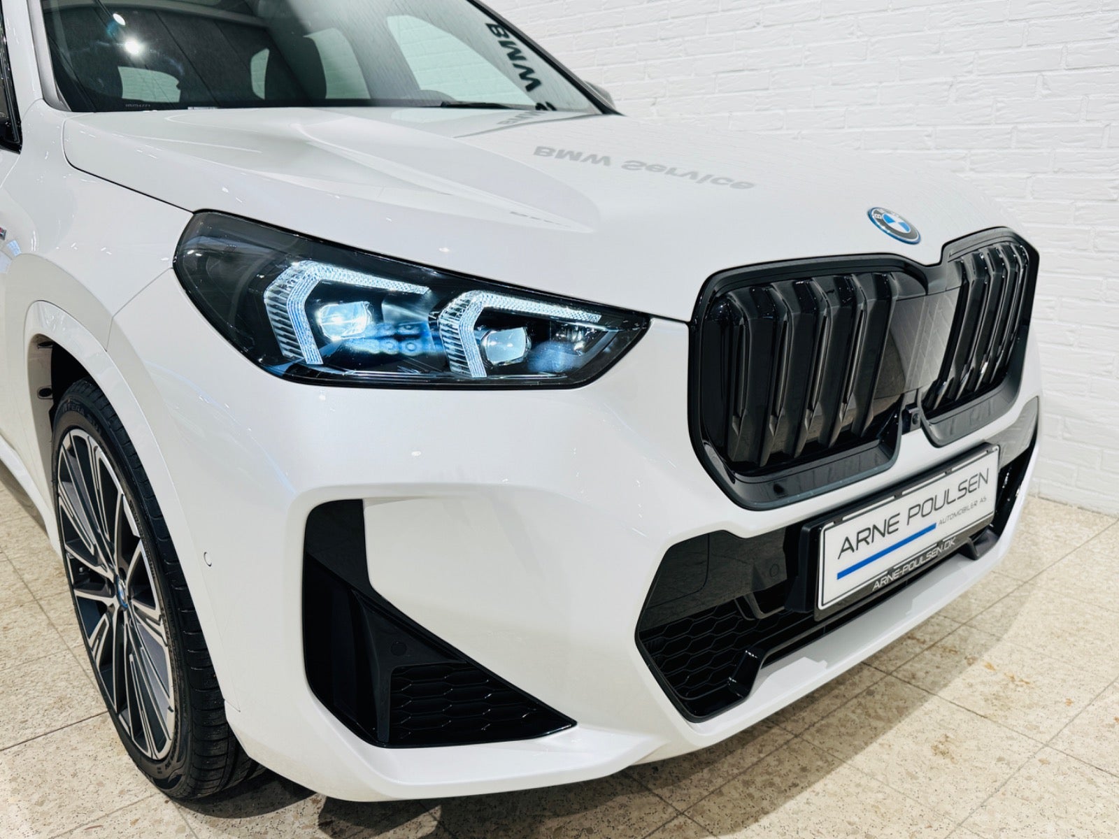 BMW iX1  xDrive30 Fully Charged M-Sport,  5-dørs