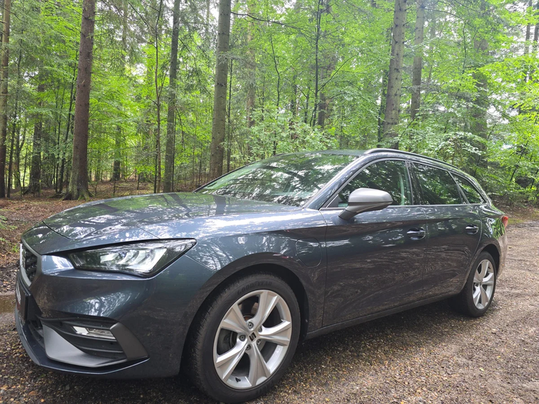 Seat Leon eHybrid FR Sportstourer DSG