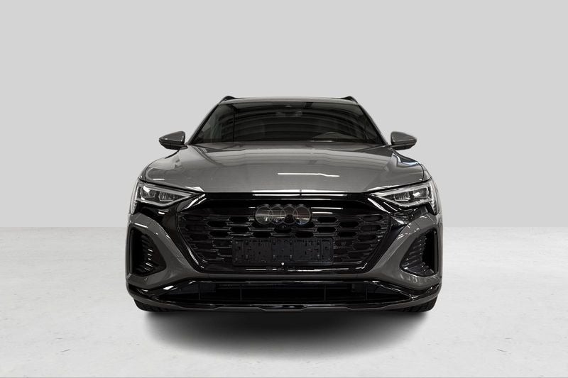 Audi Q8 e-tron 55 S-line quattro