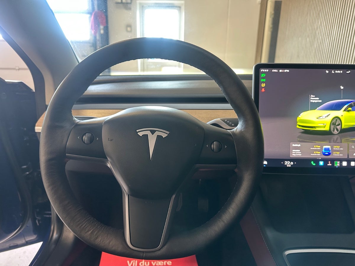 Tesla Model 3 Long Range AWD