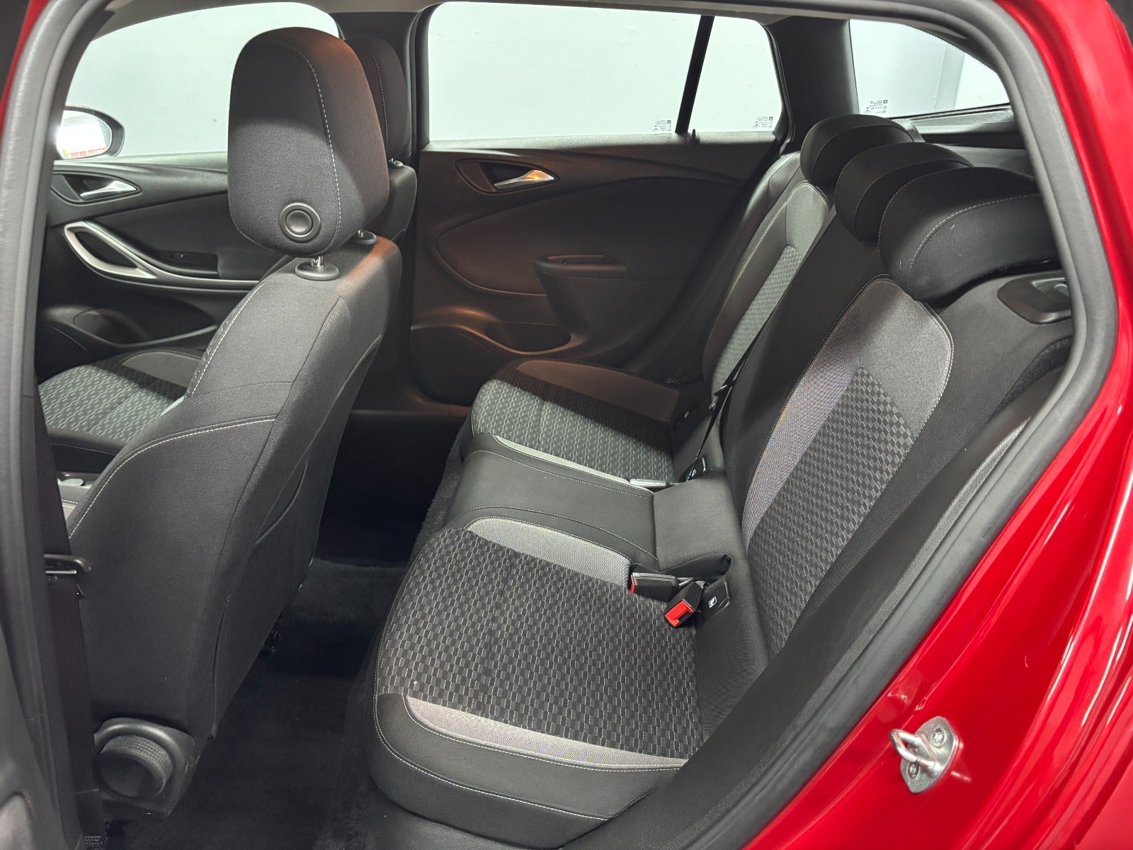 Billede af Opel Astra 1,5 D 122 Elegance Sports Tourer