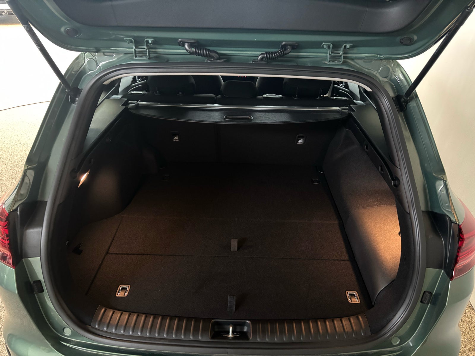 Kia Ceed PHEV Prestige SW DCT