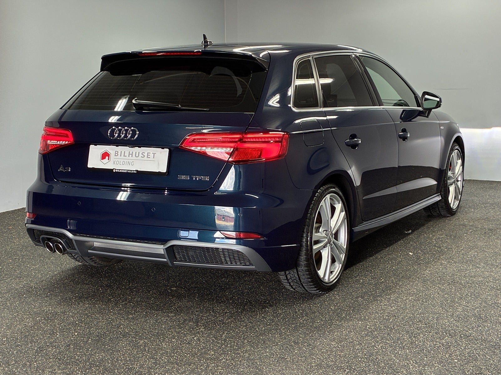 Billede af Audi A3 35 TFSi Sport Limited plus Sportback S-tr.