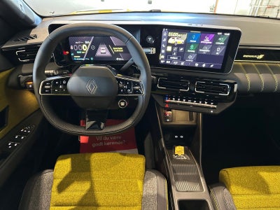 Renault 5 E-Tech Iconic