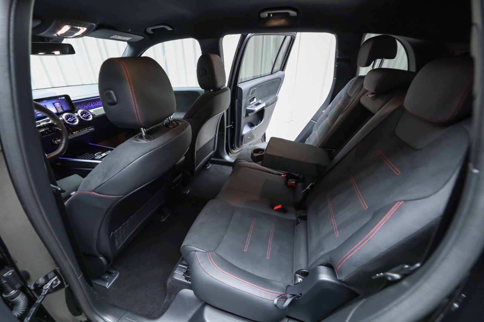 Mercedes-Benz EQB 250+ (5/8)