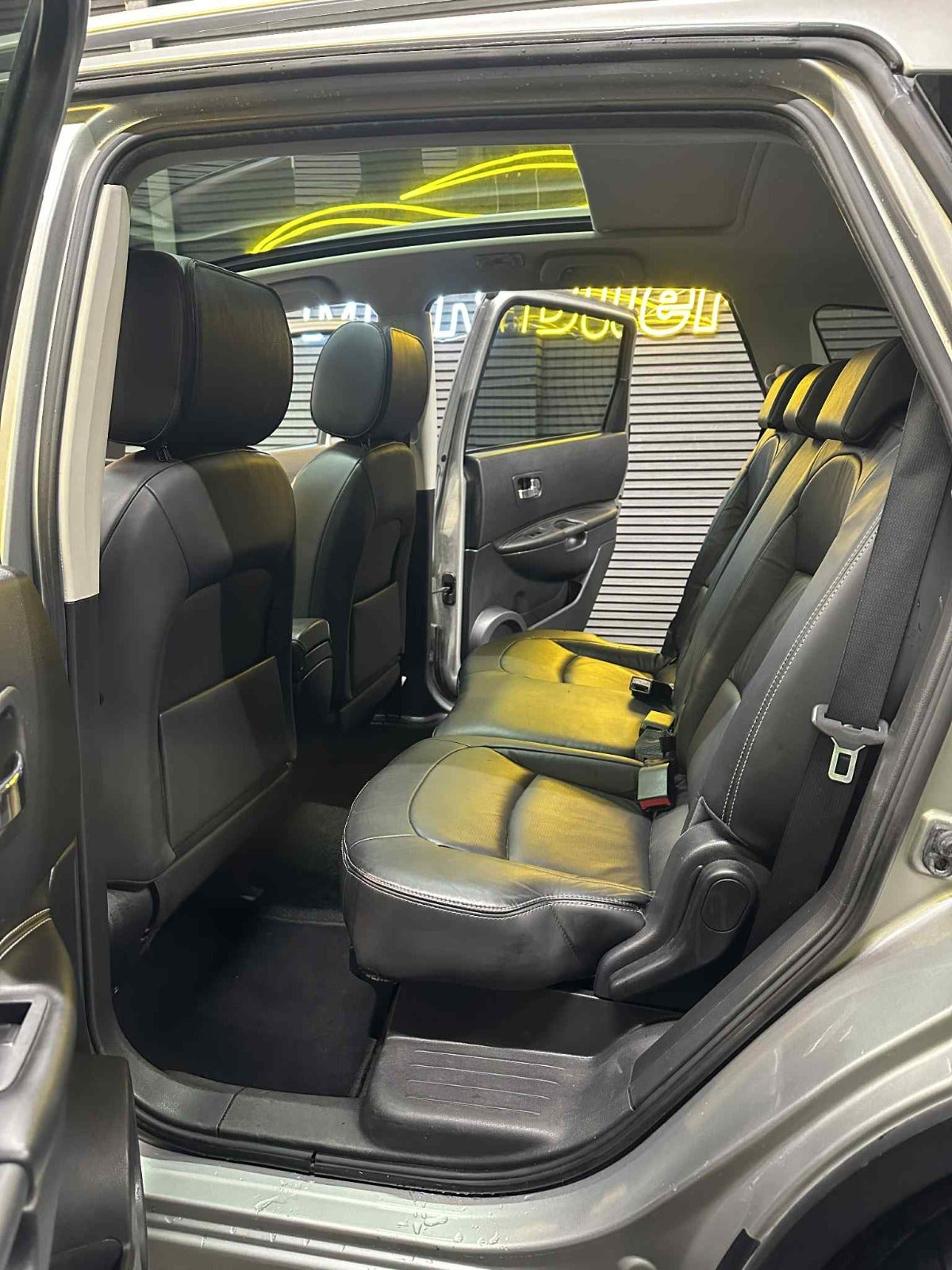 Billede af Nissan Qashqai+2 2,0 Acenta CVT 4WD 7prs