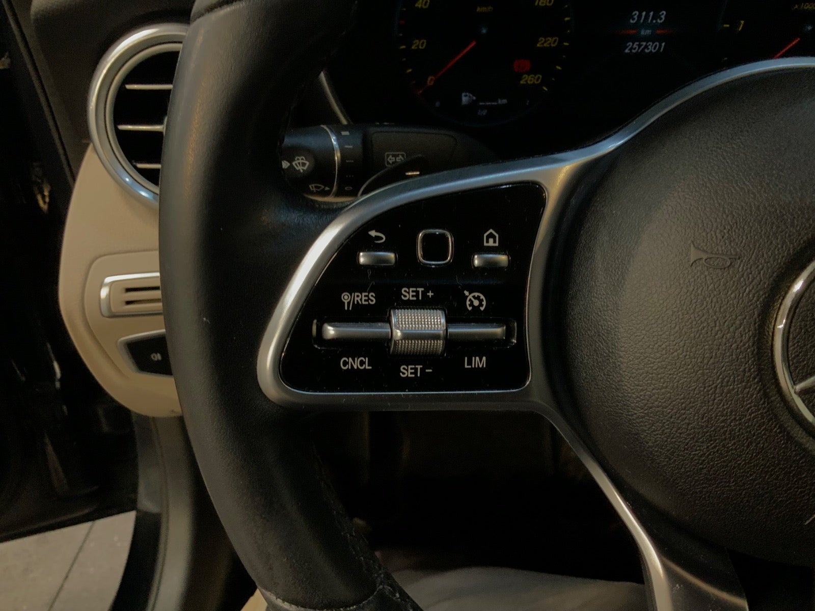 Mercedes-Benz C 220 d
