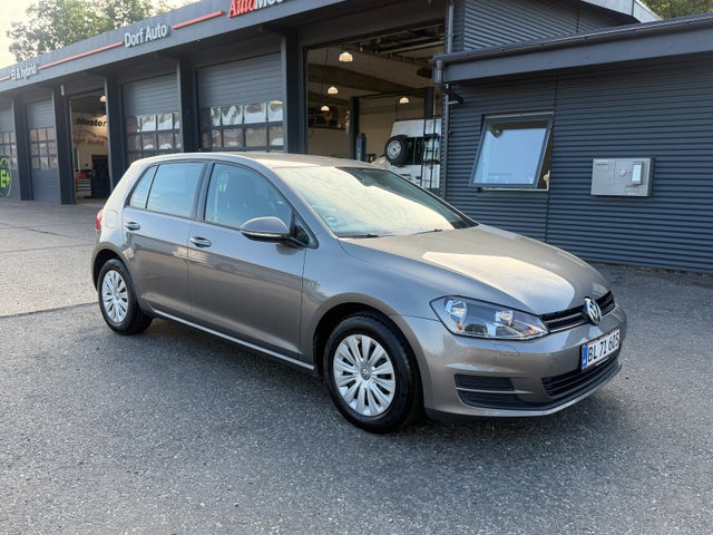 Nyhed Modelår 2016 Kilometer 157.000 Drivmiddel Benzin VW Golf VII 1,4 TSi 125 Comfortline