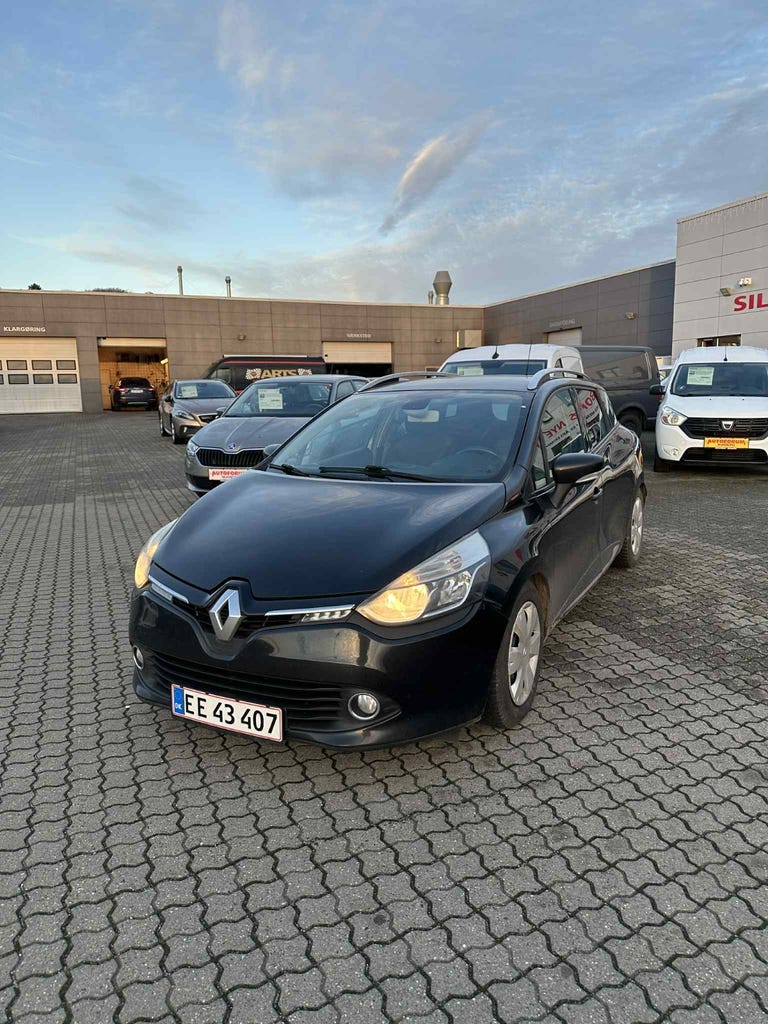 Renault Clio IV TCe 90 Expression Sport Tourer