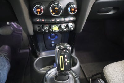 MINI Cooper SE Trim M Greenwich