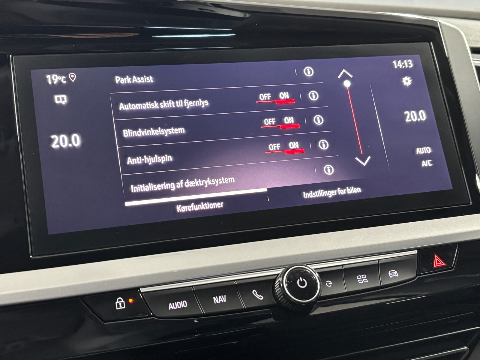 Billede af Opel Grandland 1,6 Hybrid Ultimate aut.