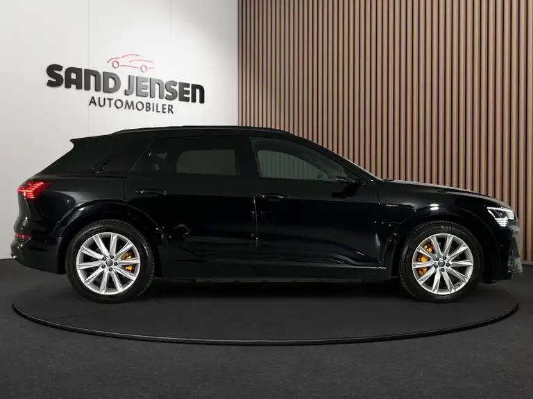 Audi e-tron S-line quattro