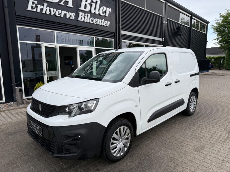 Peugeot Partner BlueHDi 100 L1V1 Plus Van
