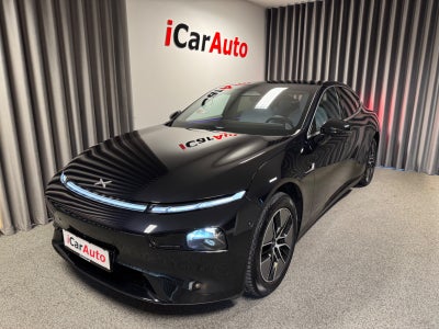 Xpeng P7  Long Range 4d