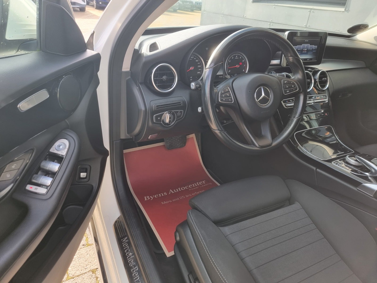 Mercedes C350 e 2015