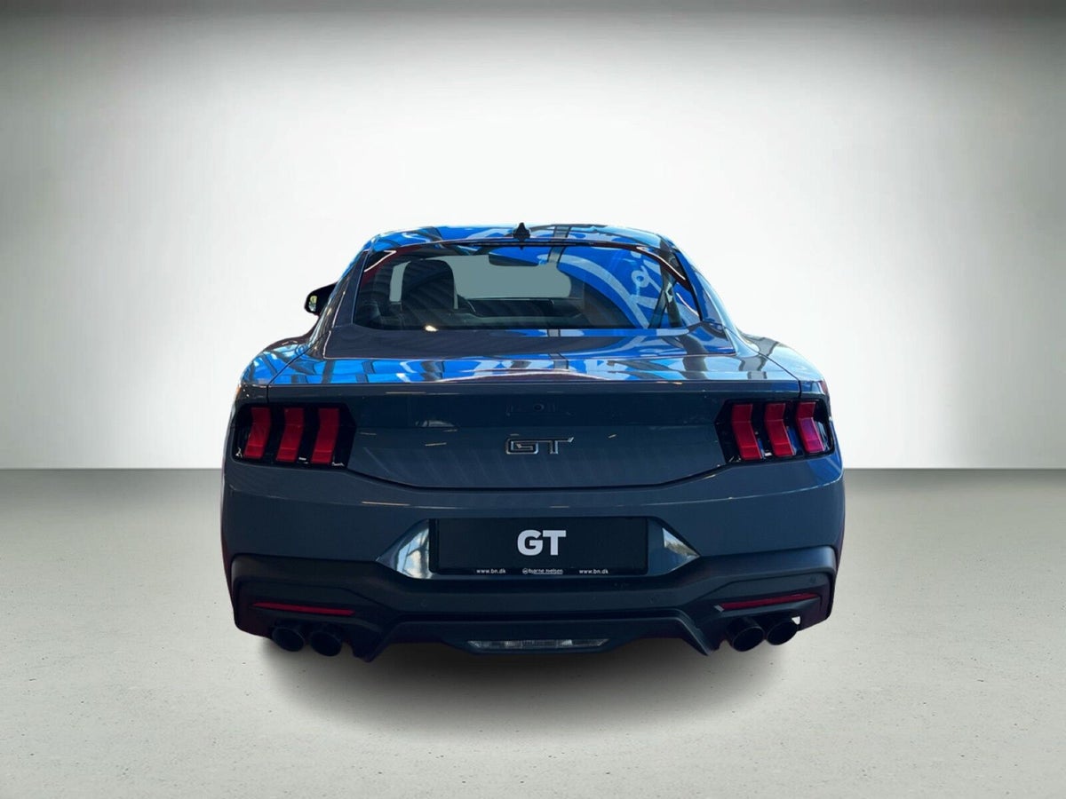 Ford Mustang V8 GT Coupé billede 5