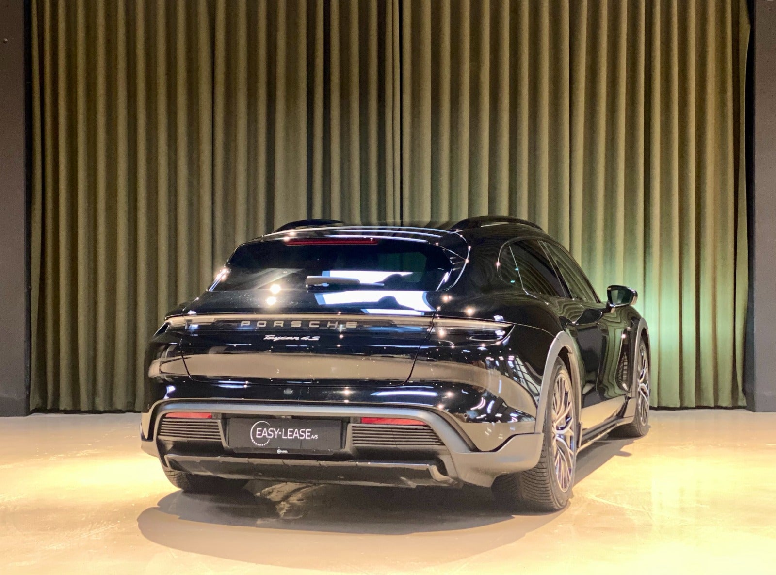 Billede af Porsche Taycan 4S  Performance+ Cross Turismo